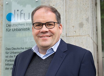 Henrik Scheller